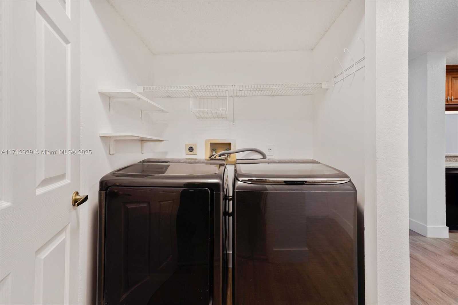 Small Image of 7490 SOUTH PINEWALK DR S #94-20, Margate Number 17