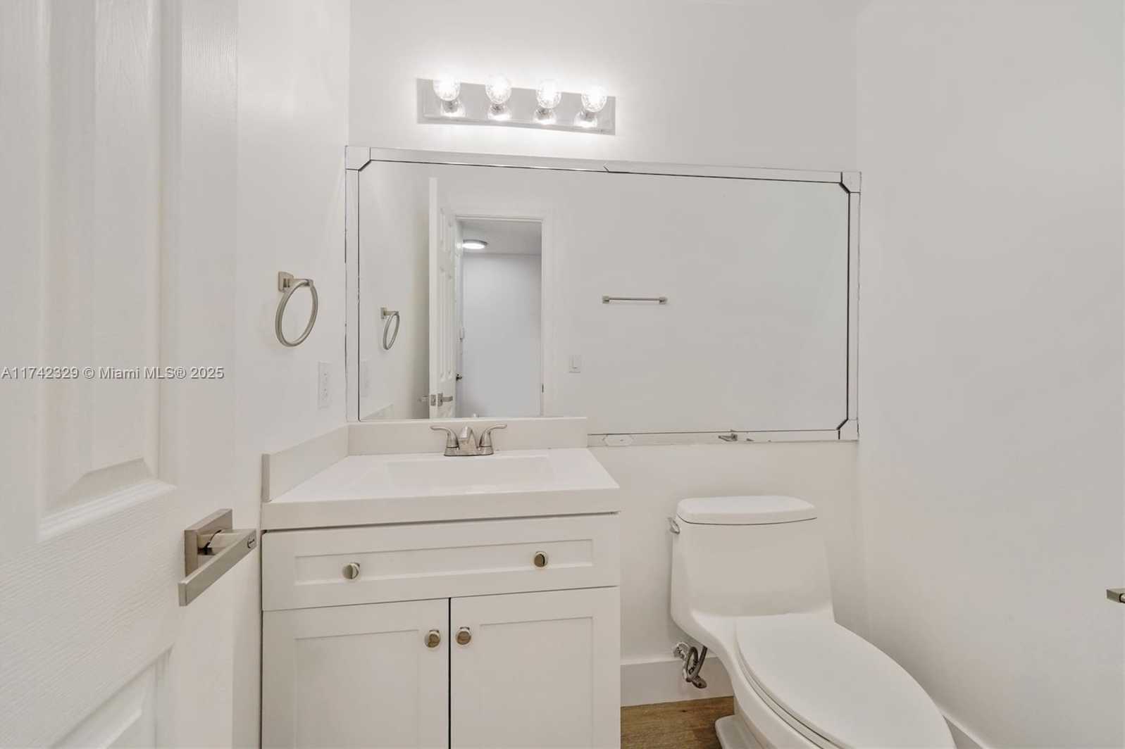Small Image of 7490 SOUTH PINEWALK DR S #94-20, Margate Number 19