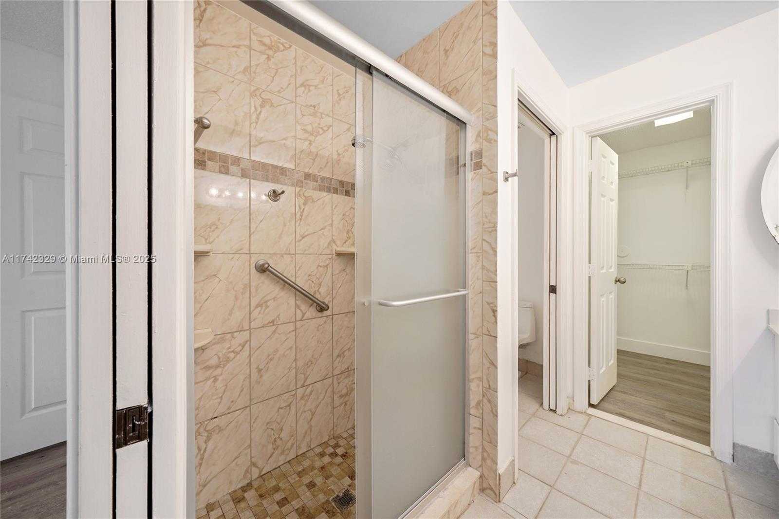 Small Image of 7490 SOUTH PINEWALK DR S #94-20, Margate Number 24