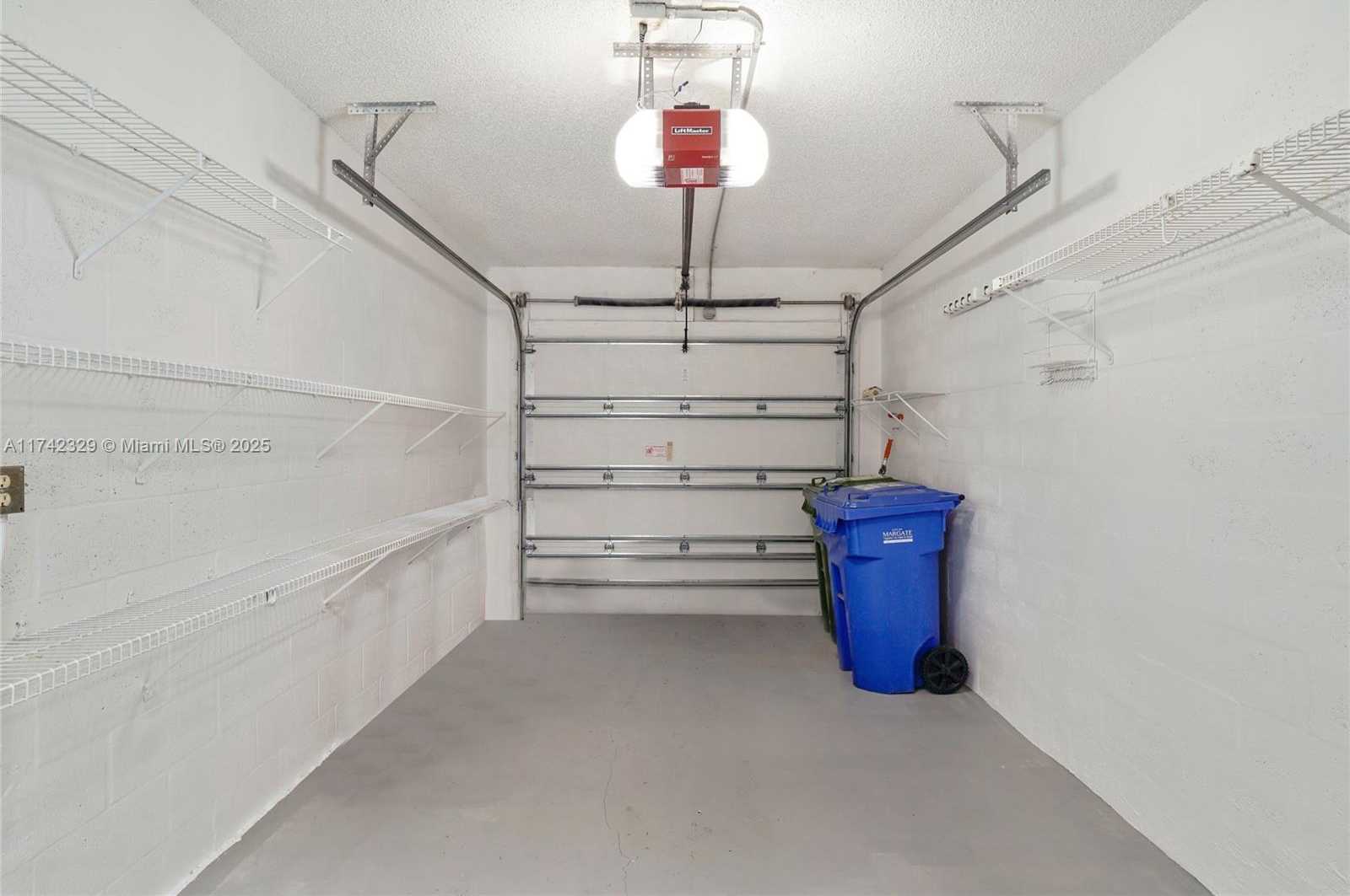 Small Image of 7490 SOUTH PINEWALK DR S #94-20, Margate Number 38