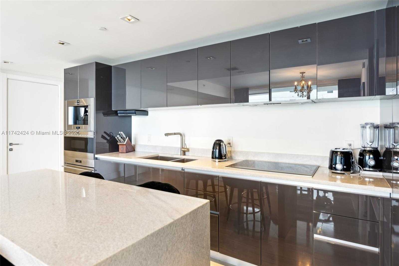 Small Image of 1451 BRICKELL AVE #1202, Miami Number 11