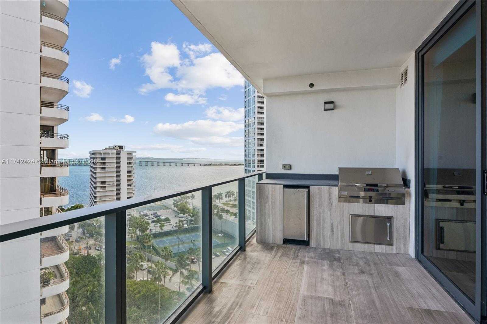 Small Image of 1451 BRICKELL AVE #1202, Miami Number 22
