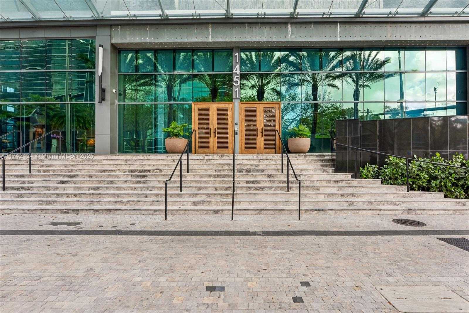 Small Image of 1451 BRICKELL AVE #1202, Miami Number 23