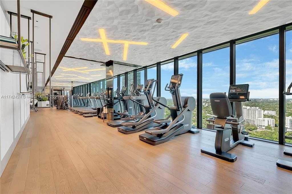Small Image of 1451 BRICKELL AVE #1202, Miami Number 3