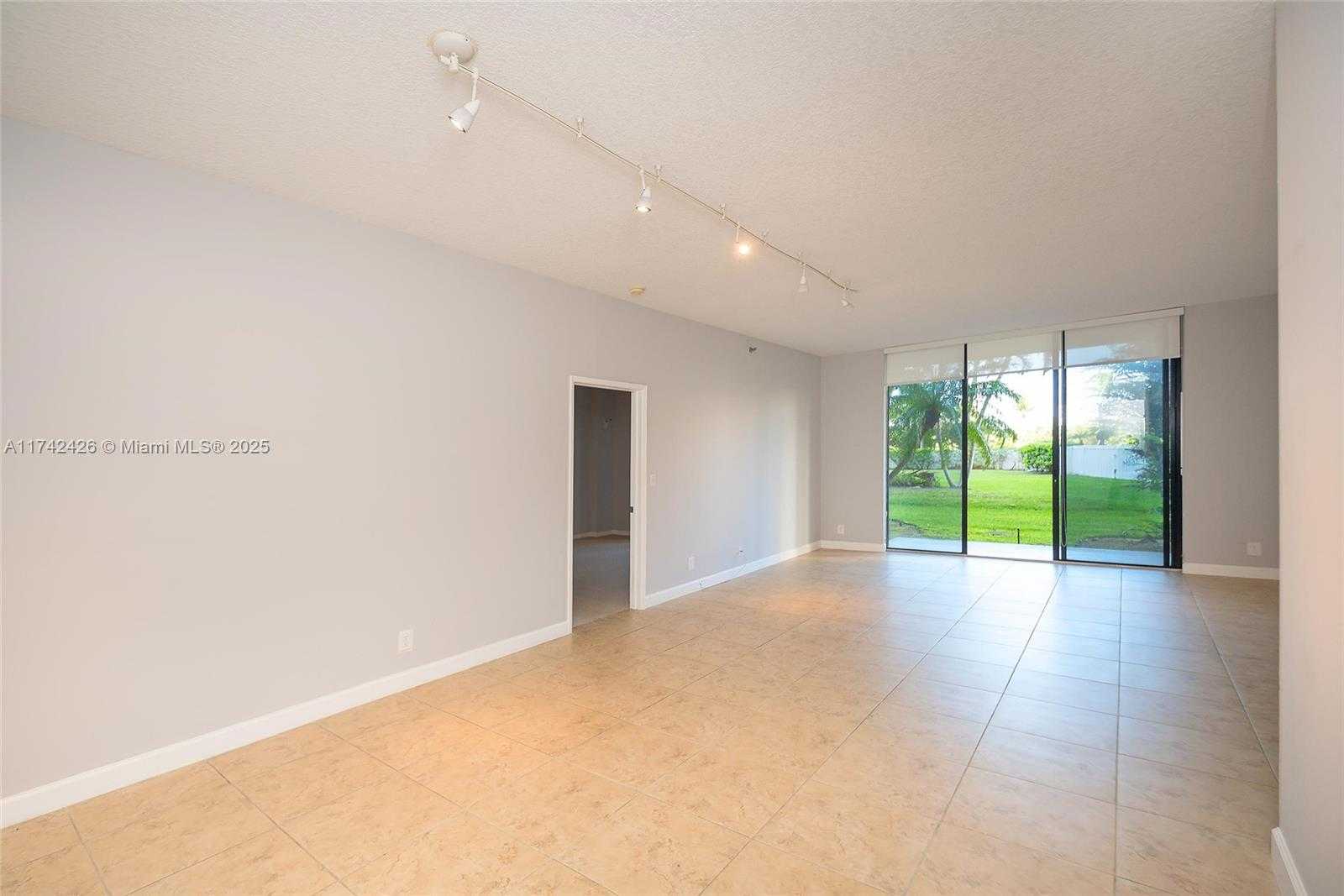Small Image of 3300 NORTH EAST 192ND ST #111, Aventura Number 13