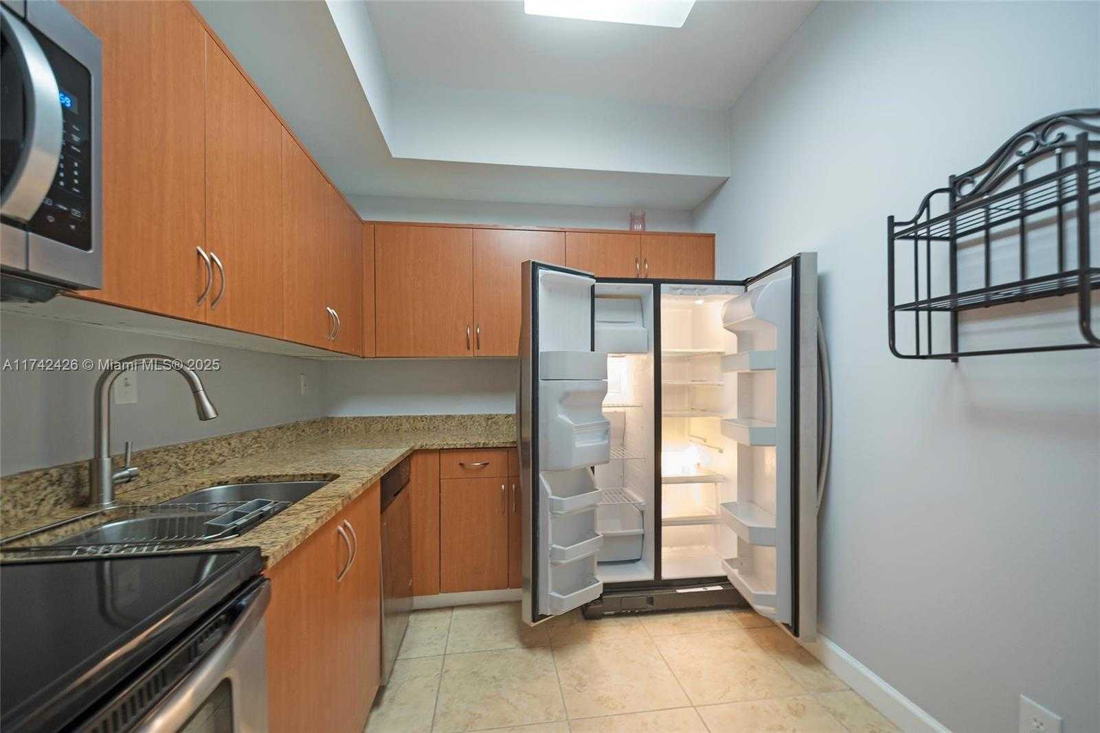 Small Image of 3300 NORTH EAST 192ND ST #111, Aventura Number 16