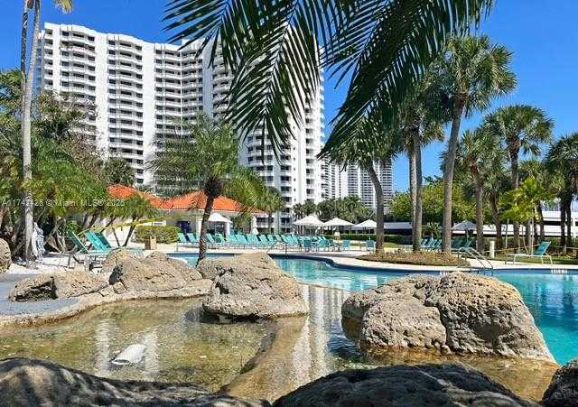 Small Image of 3300 NORTH EAST 192ND ST #111, Aventura Number 2