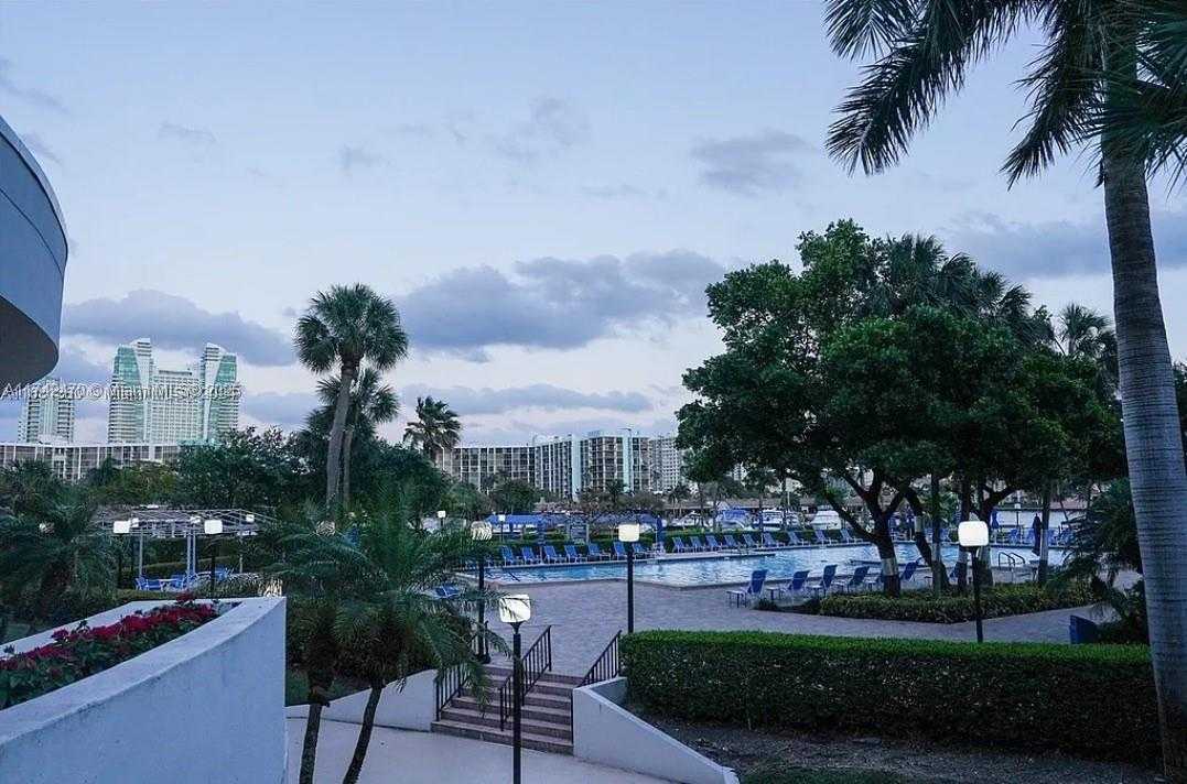 Small Image of 500 THREE ISLANDS BLVD #226, Hallandale Beach Number 14