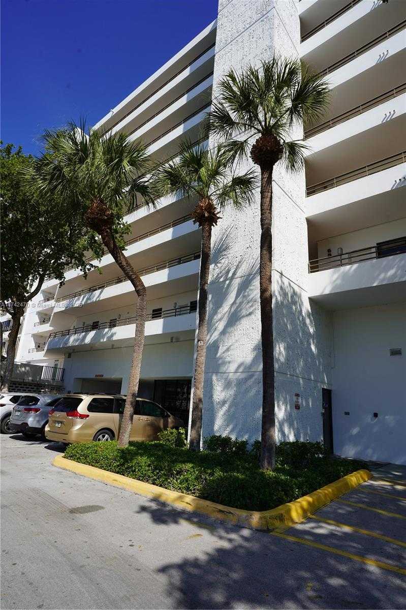 Small Image of 500 THREE ISLANDS BLVD #226, Hallandale Beach Number 25