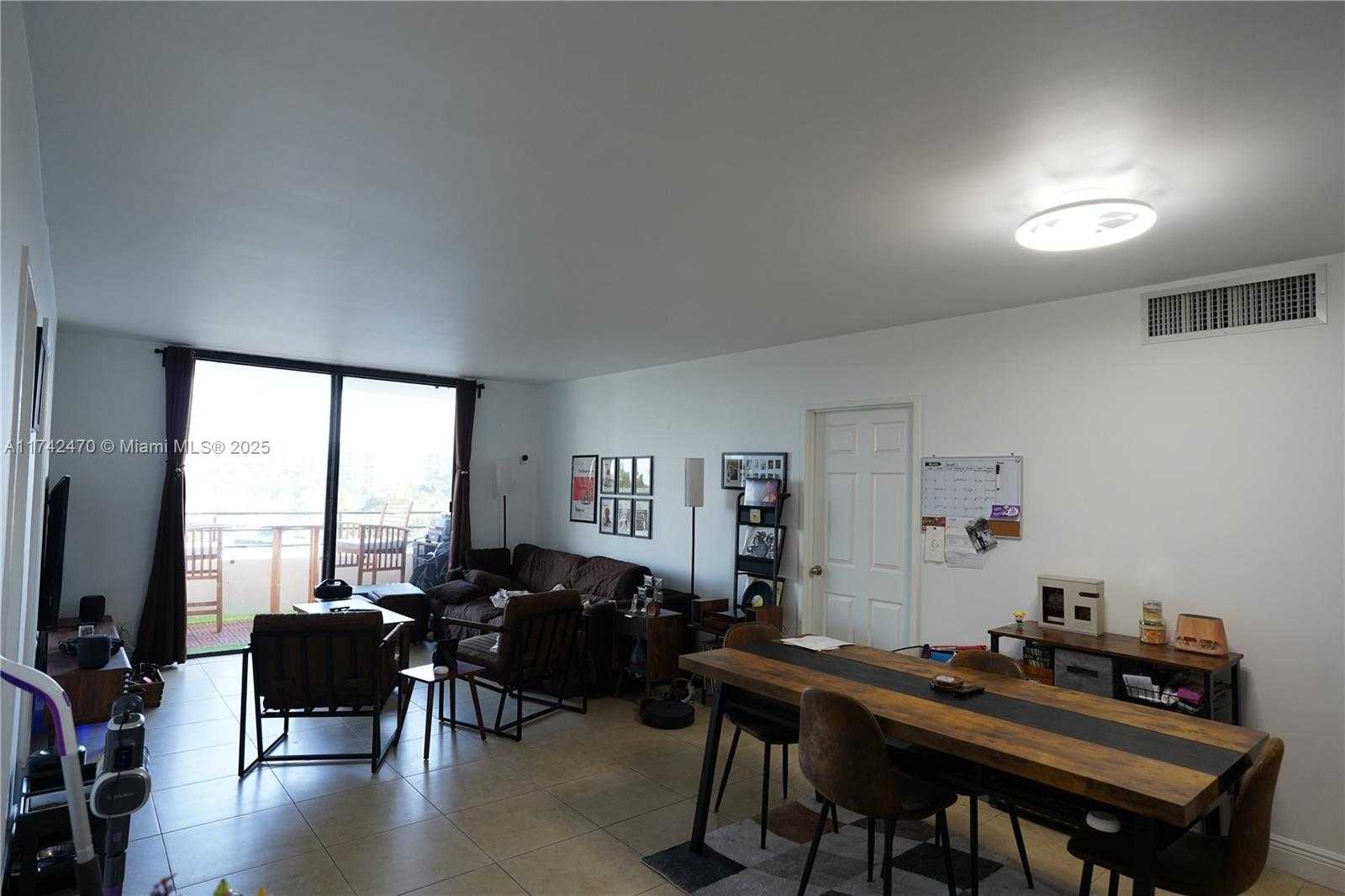 Small Image of 500 THREE ISLANDS BLVD #226, Hallandale Beach Number 5