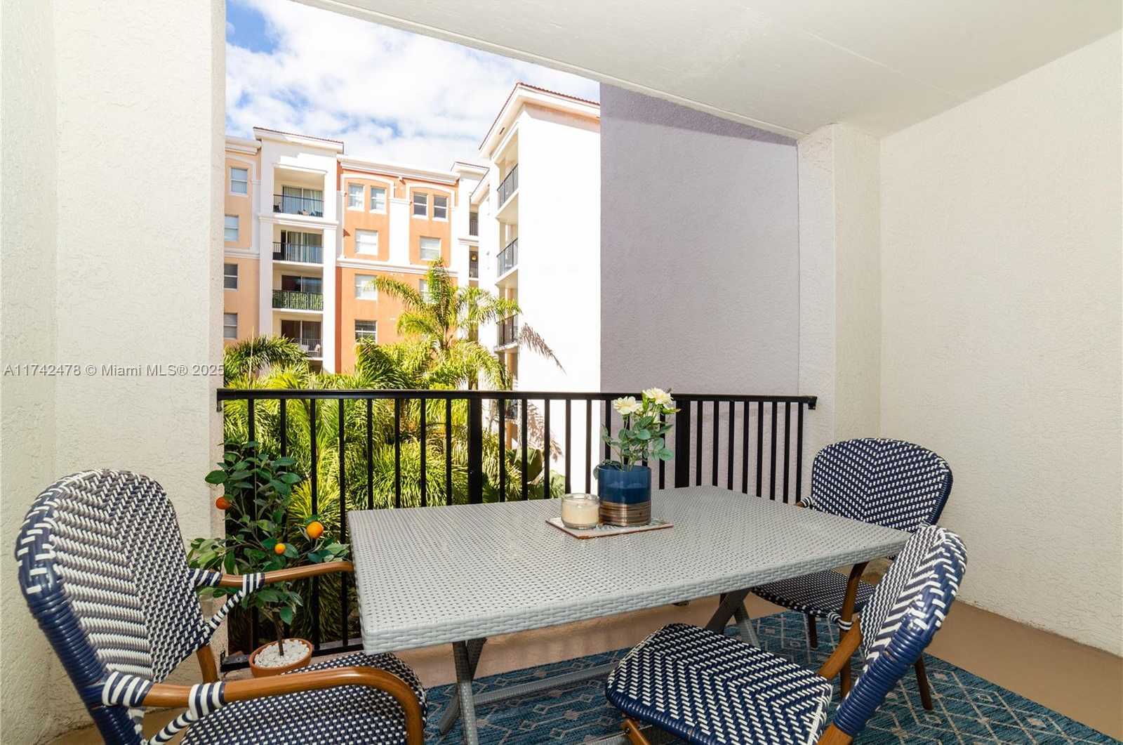 Small Image of 17150 NORTH BAY RD #2517, Sunny Isles Beach Number 25