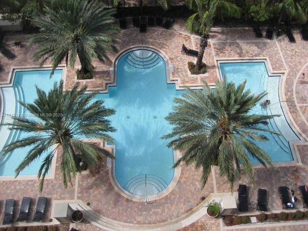 Small Image of 17150 NORTH BAY RD #2517, Sunny Isles Beach Number 30