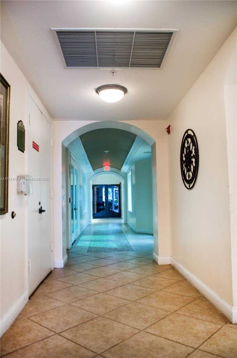 Small Image of 17150 NORTH BAY RD #2517, Sunny Isles Beach Number 50