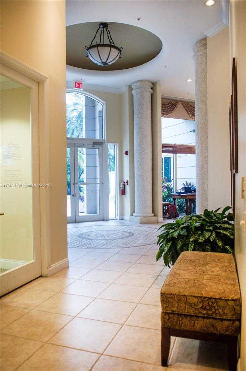 Small Image of 17150 NORTH BAY RD #2517, Sunny Isles Beach Number 51
