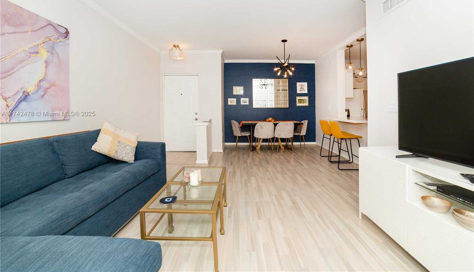 Small Image of 17150 NORTH BAY RD #2517, Sunny Isles Beach Number 6