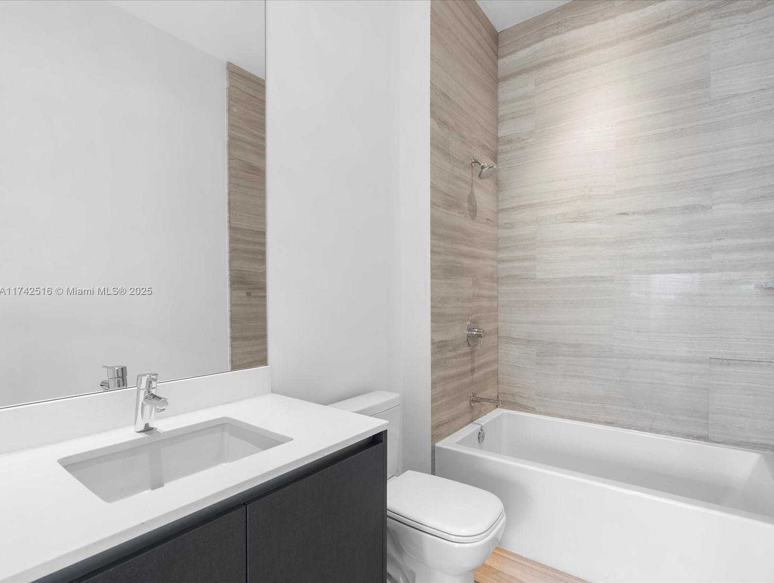 Small Image of 1451 BRICKELL AVE #5101, Miami Number 19