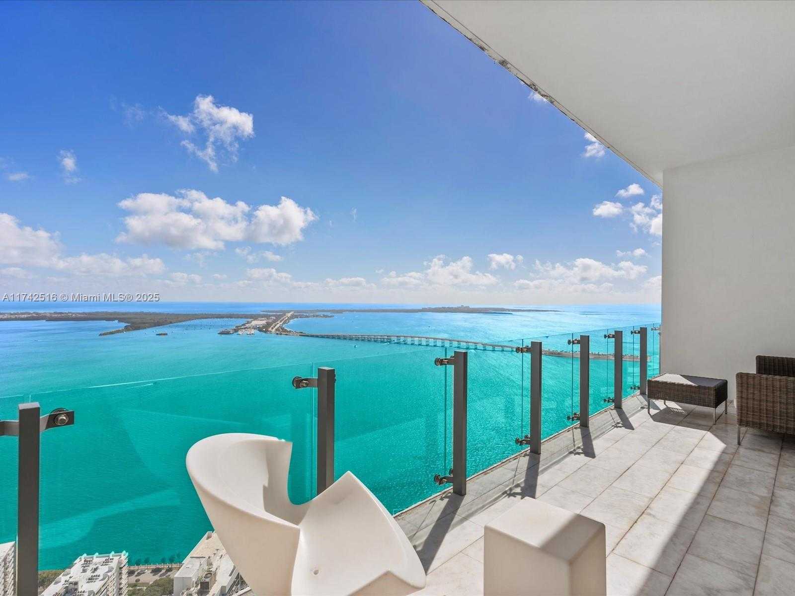 Small Image of 1451 BRICKELL AVE #5101, Miami Number 25