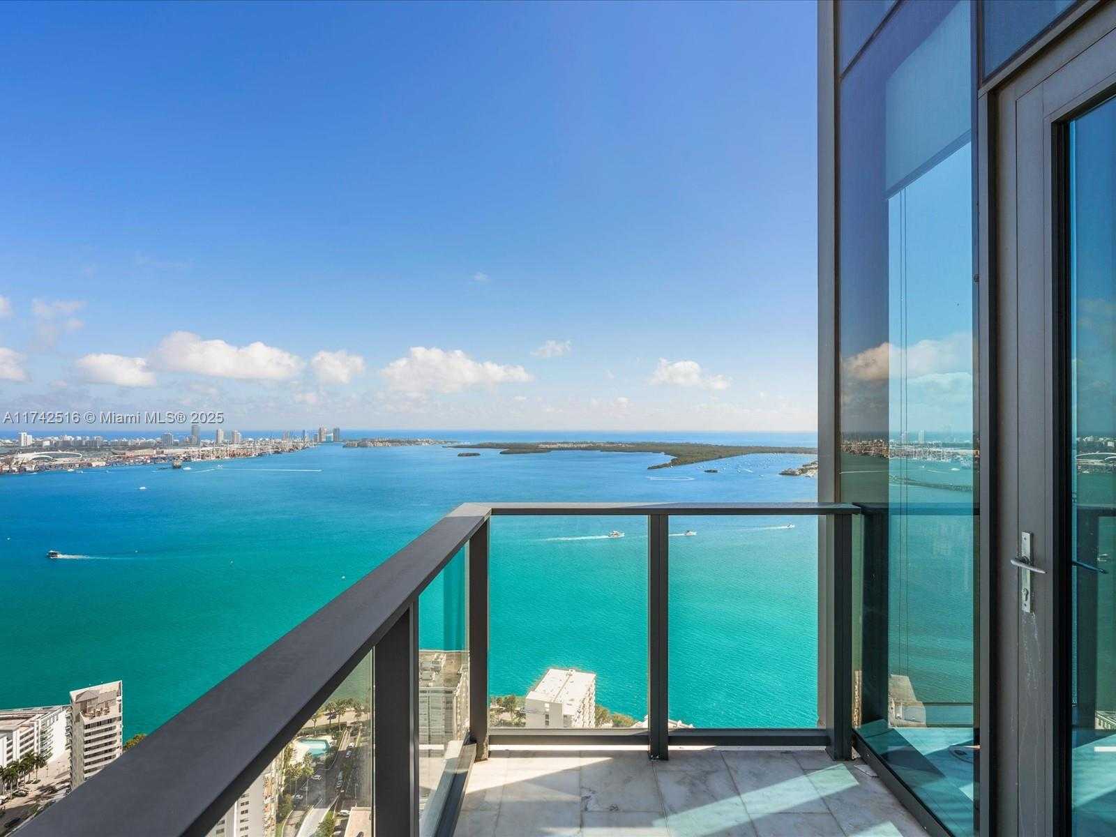 Small Image of 1451 BRICKELL AVE #5101, Miami Number 26