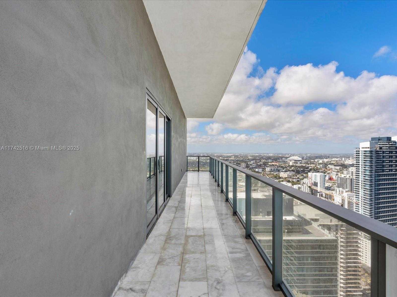 Small Image of 1451 BRICKELL AVE #5101, Miami Number 28