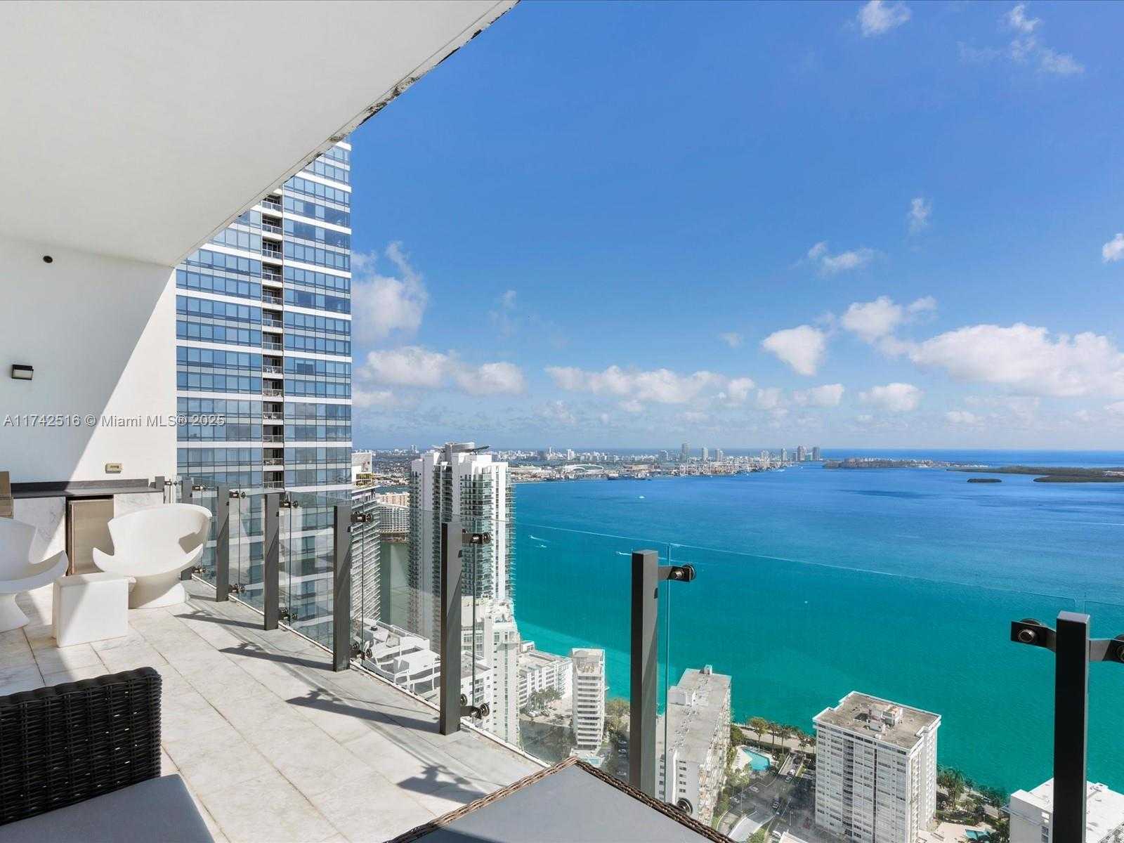Small Image of 1451 BRICKELL AVE #5101, Miami Number 29