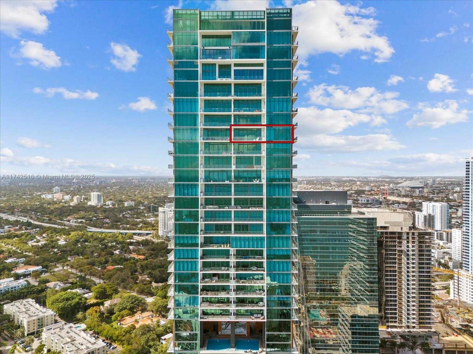 Small Image of 1451 BRICKELL AVE #5101, Miami Number 34