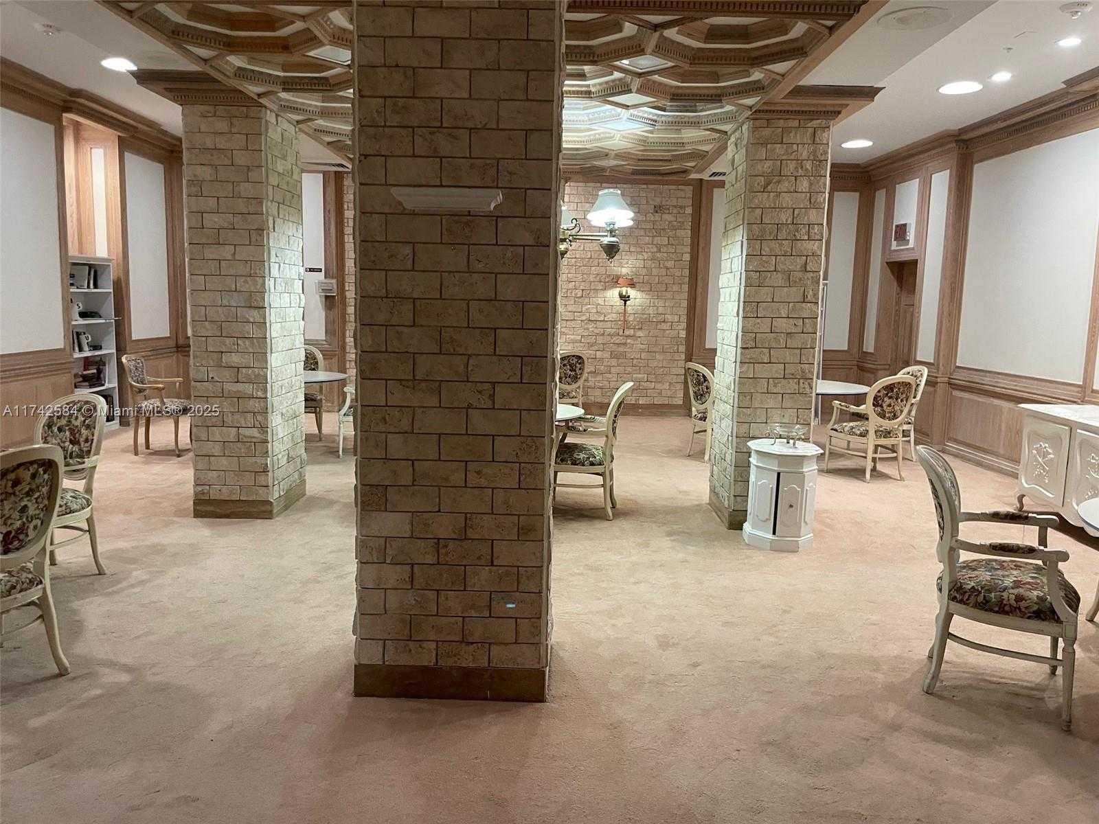 Small Image of 6039 WEST COLLINS AVE #533, Miami Beach Number 23