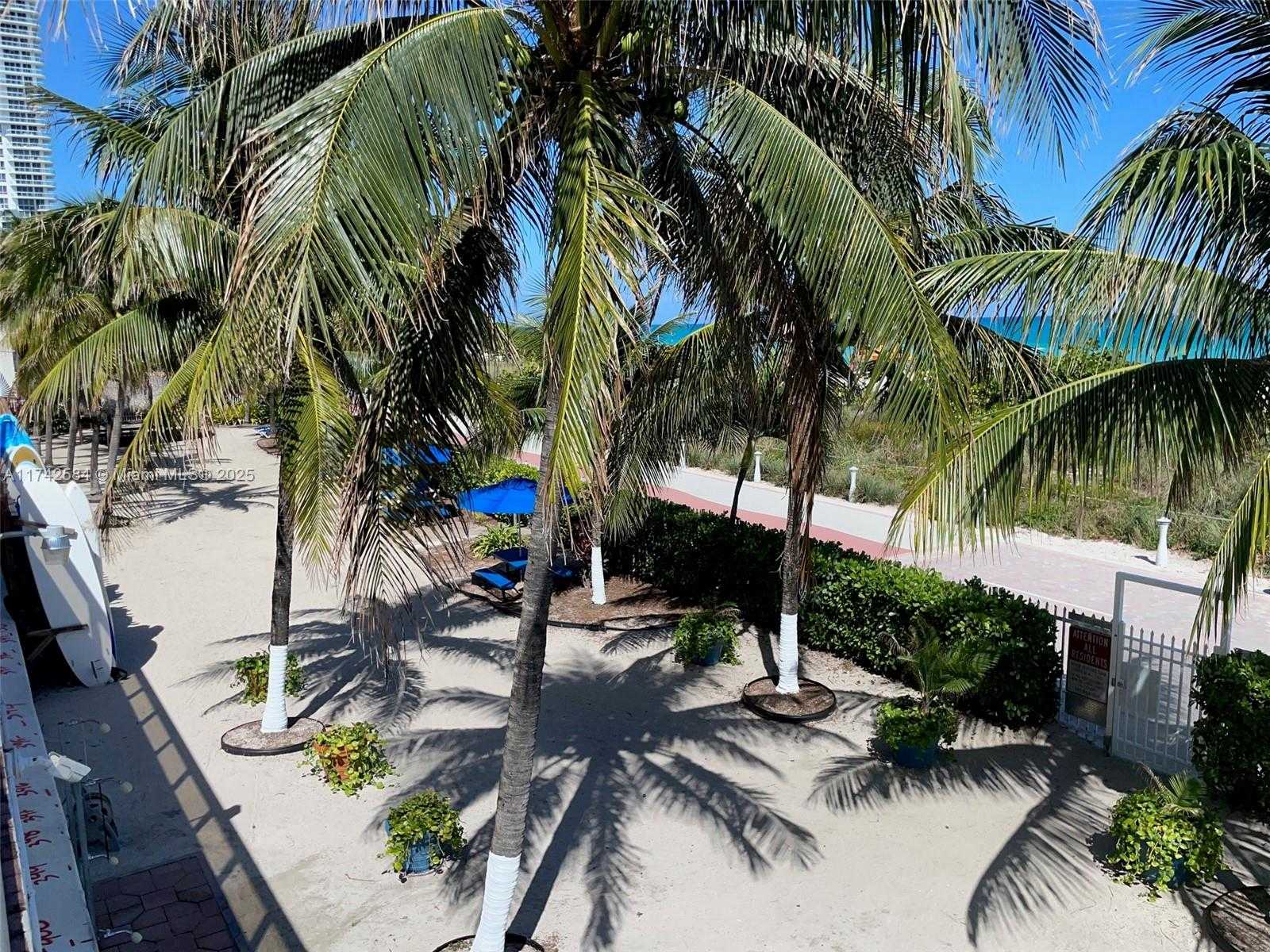 Small Image of 6039 WEST COLLINS AVE #533, Miami Beach Number 33