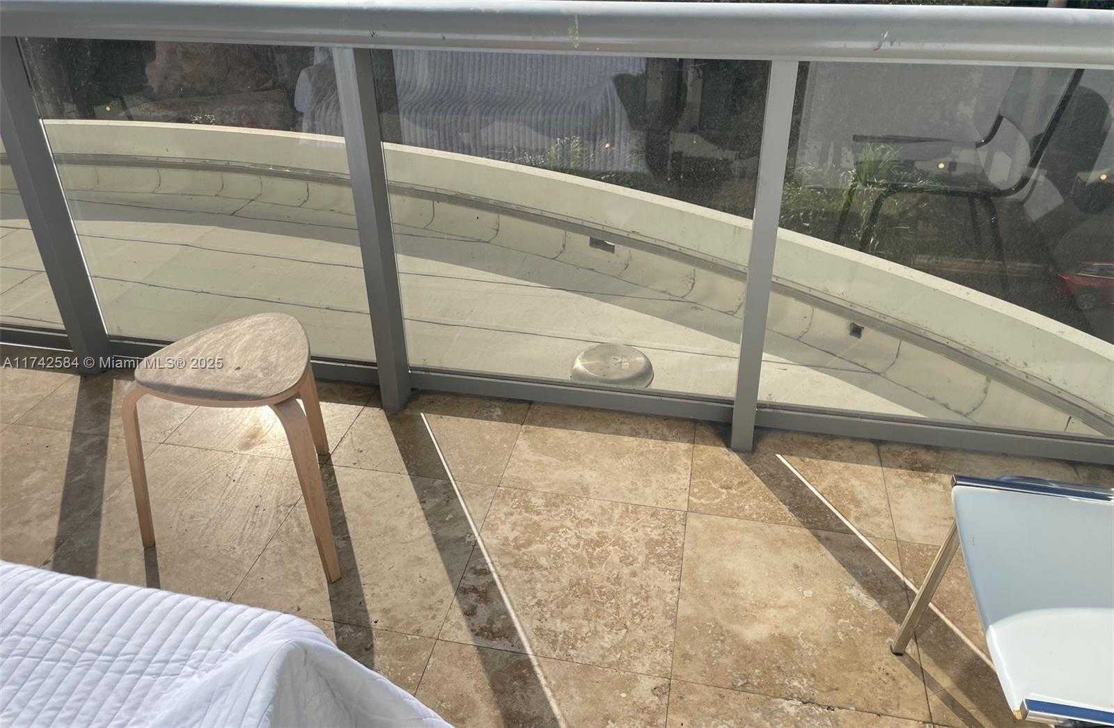 Small Image of 6039 WEST COLLINS AVE #533, Miami Beach Number 8