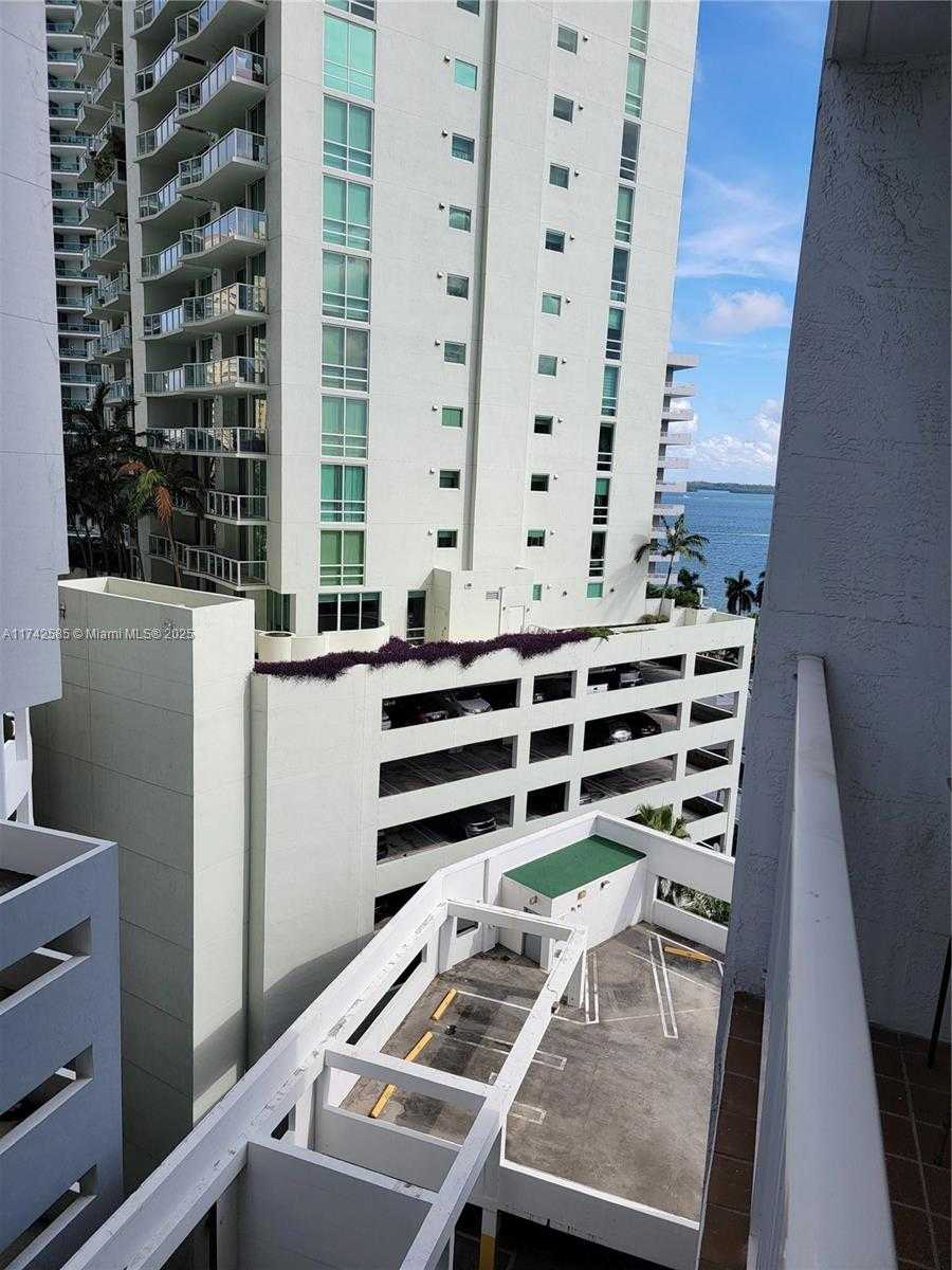 Small Image of 185 SOUTH EAST 14TH TER #1101, Miami Number 21