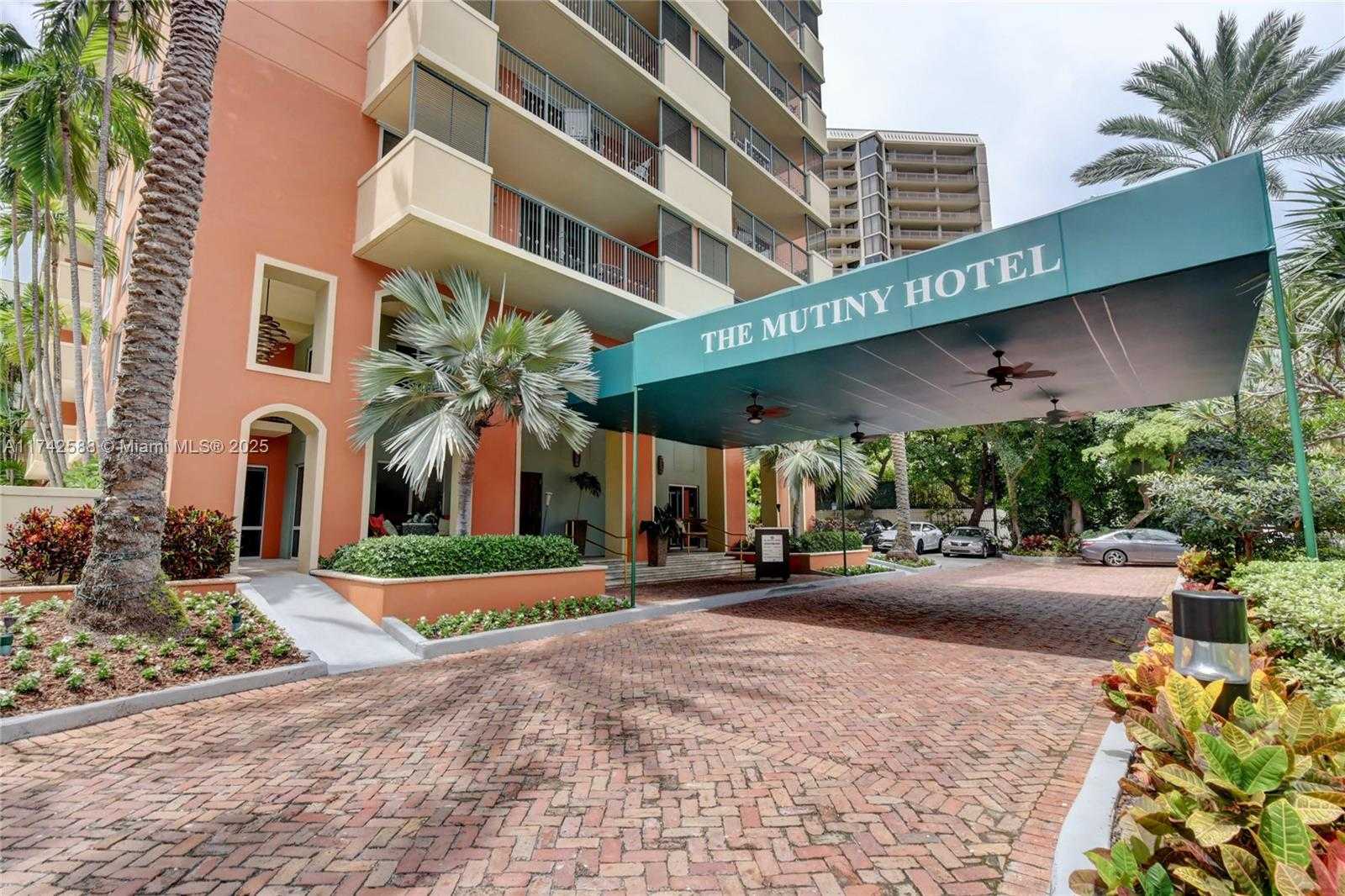 Small Image of 2951 SOUTH BAYSHORE DR #907/909, Miami Number 23
