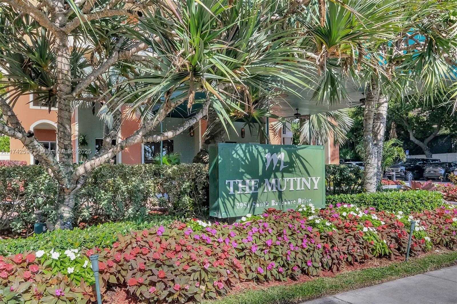 Small Image of 2951 SOUTH BAYSHORE DR #911, Miami Number 21