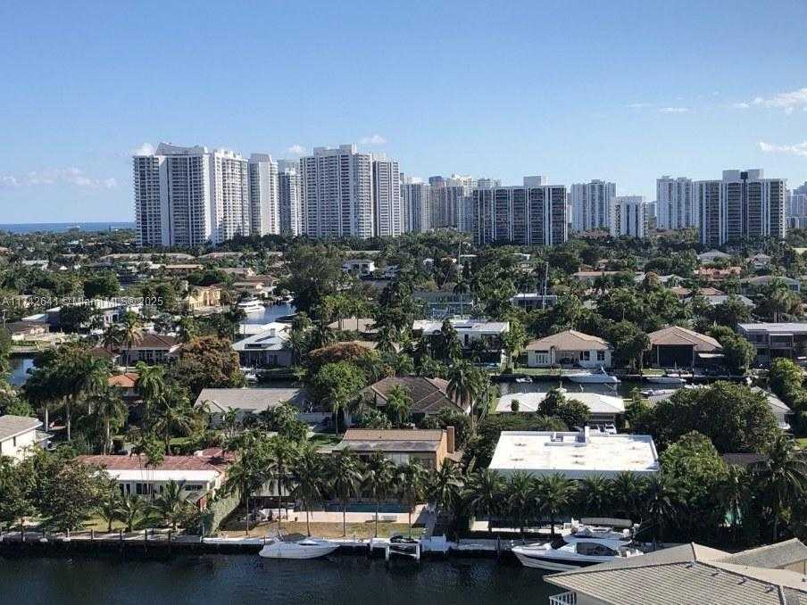 Small Image of 427 GOLDEN ISLES DR #15J, Hallandale Beach Number 6