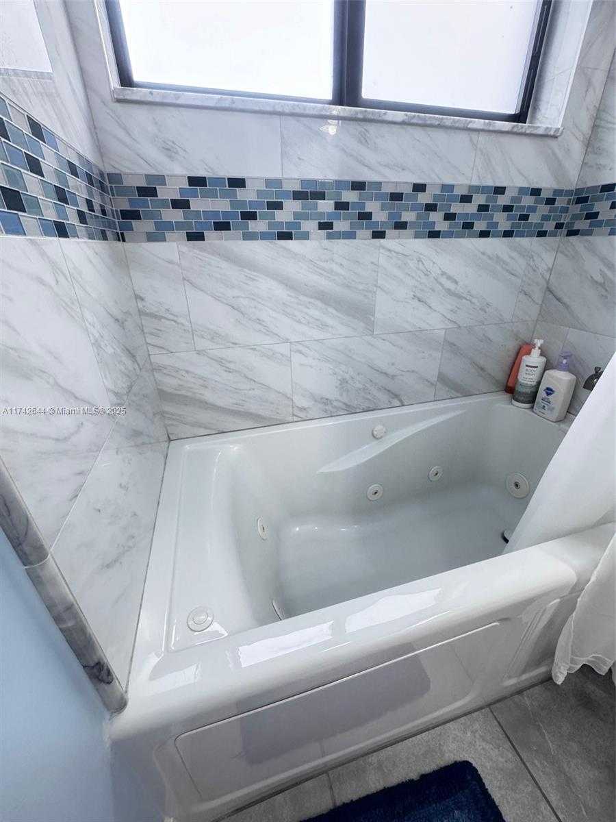Small Image of 11545 SOUTH WEST 109TH RD #25Z, Miami Number 28