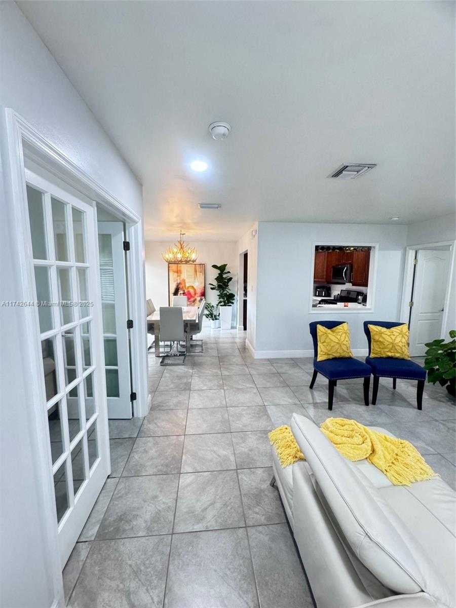 Small Image of 11545 SOUTH WEST 109TH RD #25Z, Miami Number 6