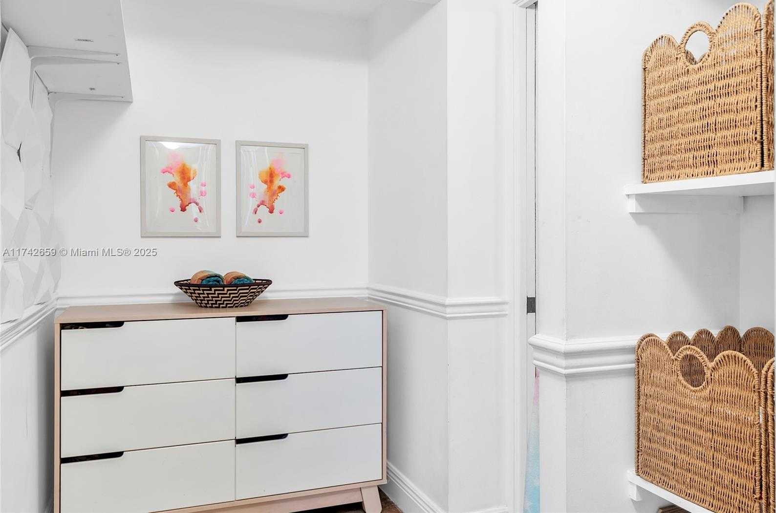 Small Image of 251 CRANDON BLVD #222, Key Biscayne Number 18