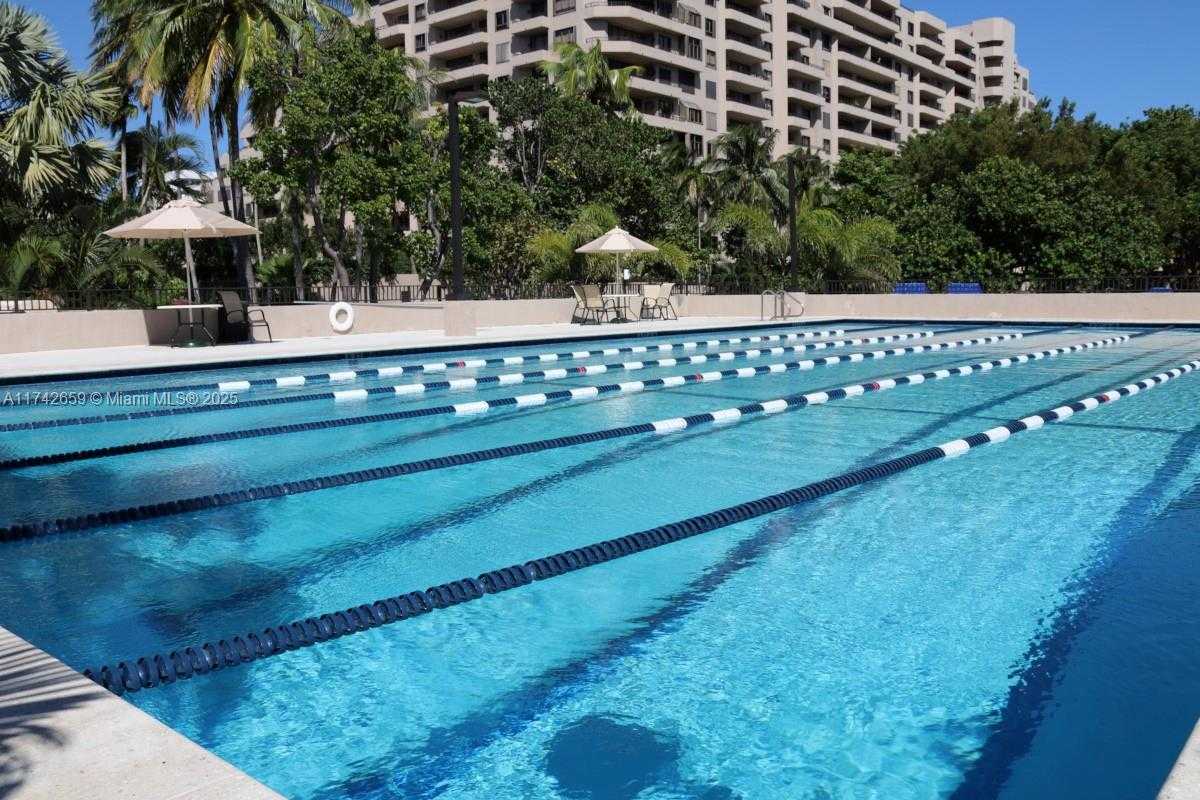 Small Image of 251 CRANDON BLVD #222, Key Biscayne Number 32