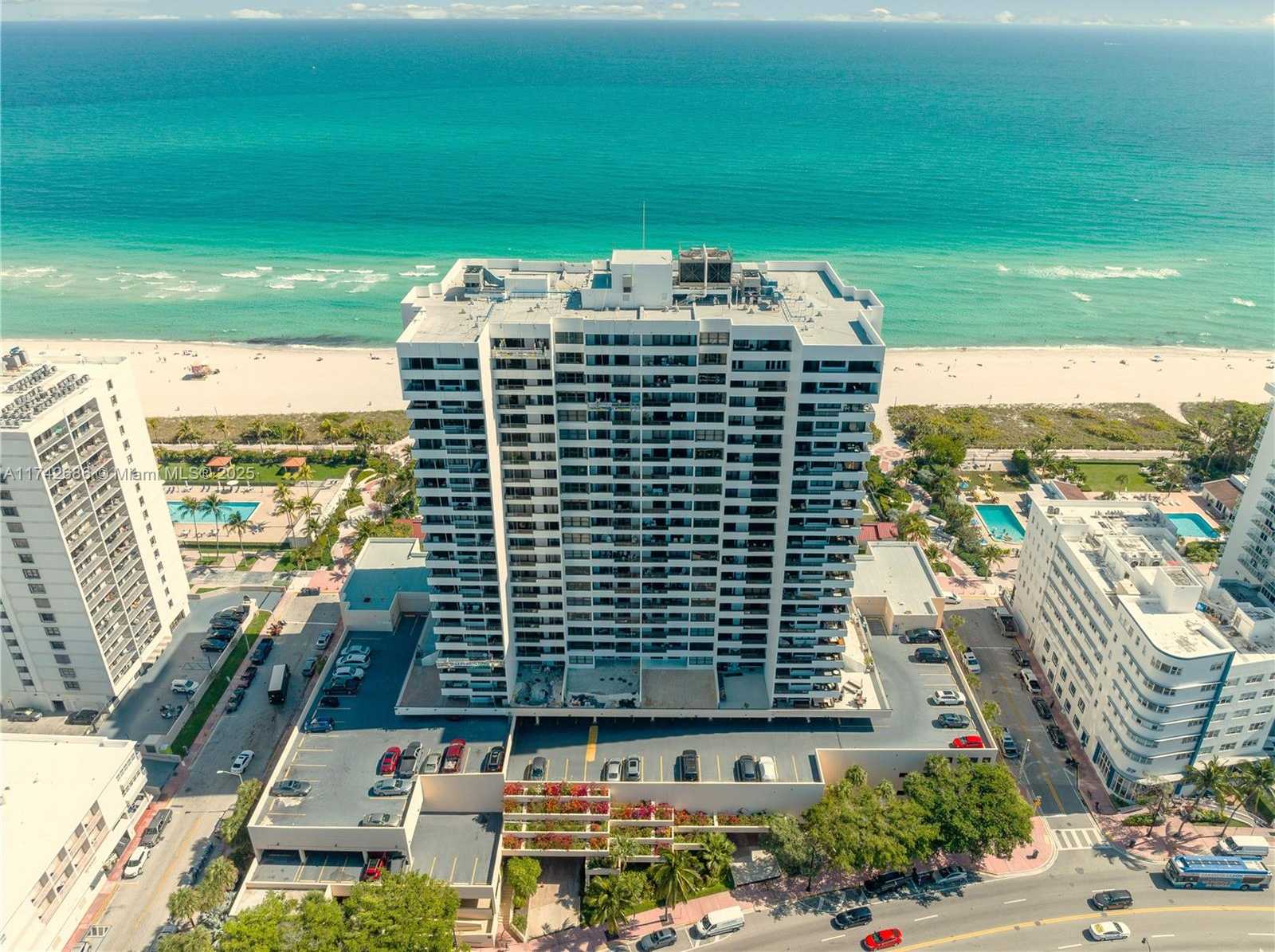 Small Image of 2555 COLLINS AVE #702, Miami Beach Number 28