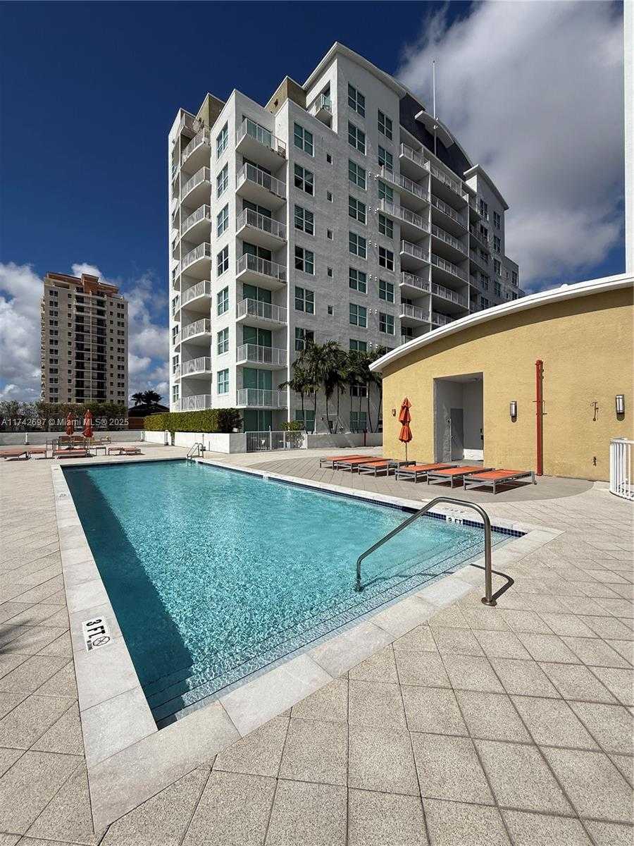 Small Image of 3180 SOUTH WEST 22ND TER #TLL1, Miami Number 88