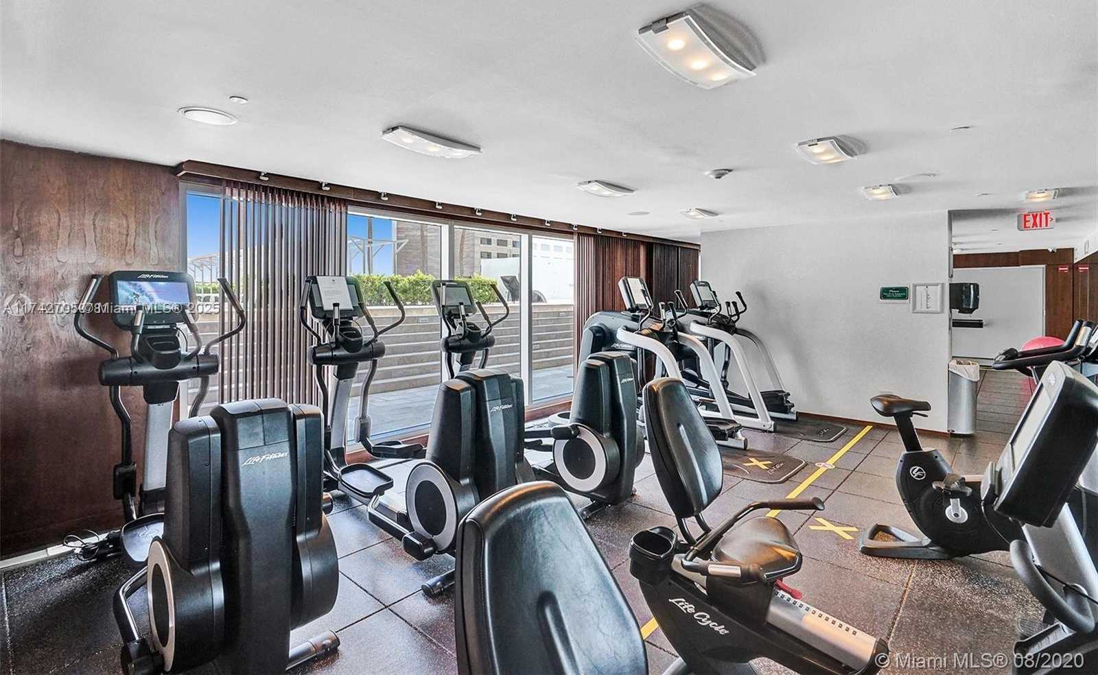 Small Image of 325 SOUTH BISCAYNE BLVD #1415, Miami Number 35