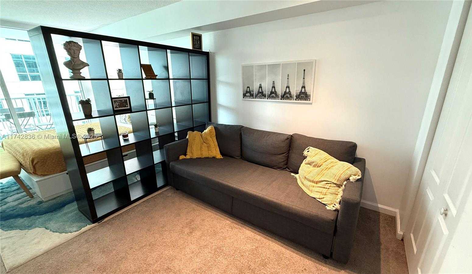 Small Image of 1200 BRICKELL BAY DR #2216, Miami Number 28