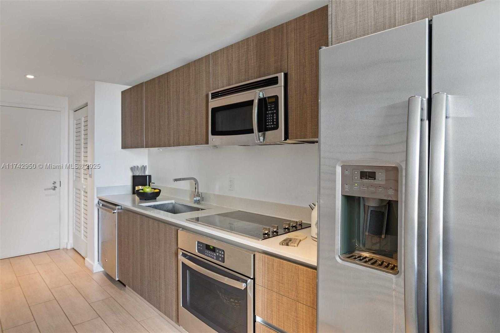 Small Image of 1600 SOUTH WEST 1ST AVE #704, Miami Number 7
