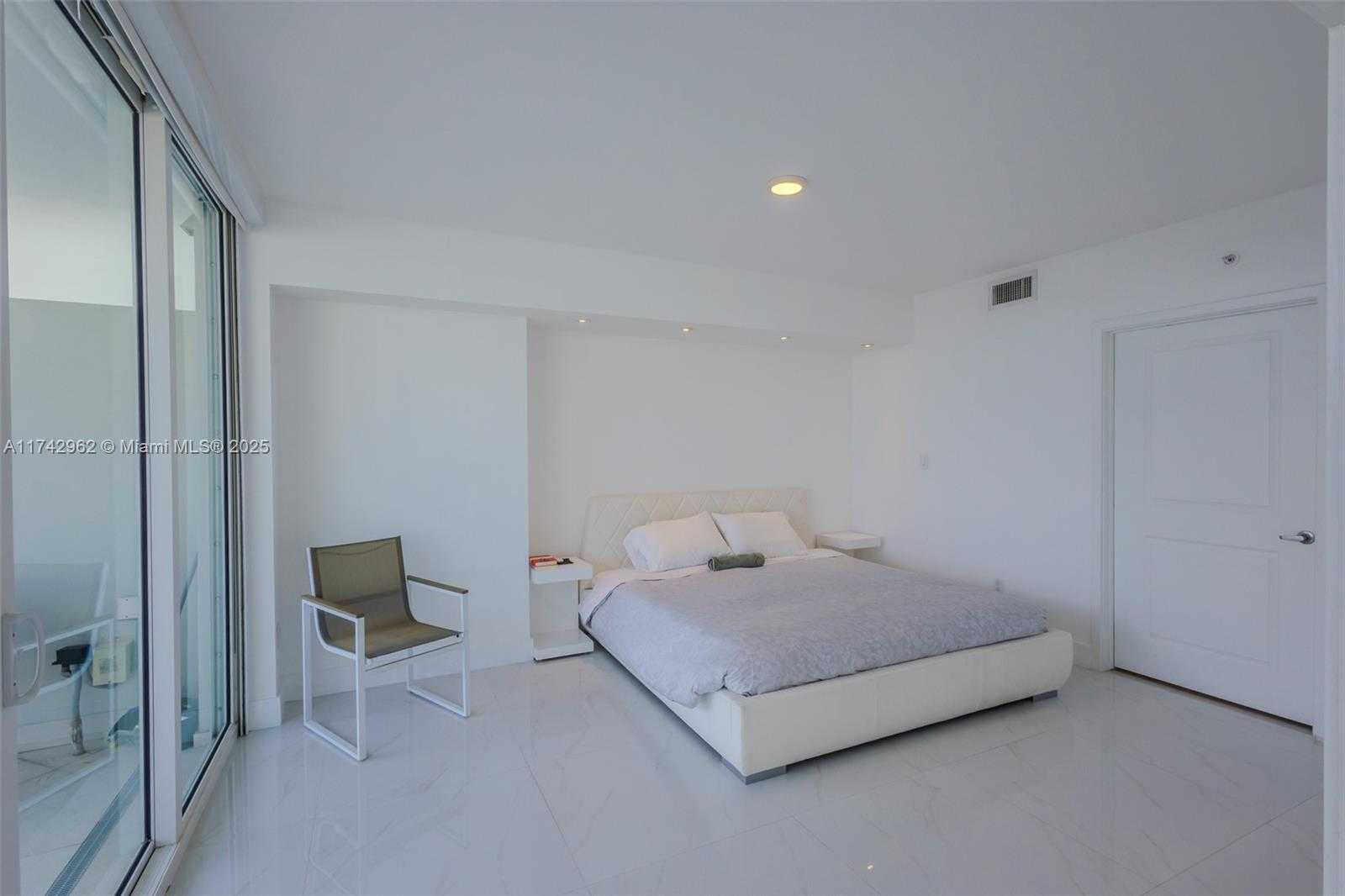 Small Image of 400 SUNNY ISLES BLVD #602, Sunny Isles Beach Number 19