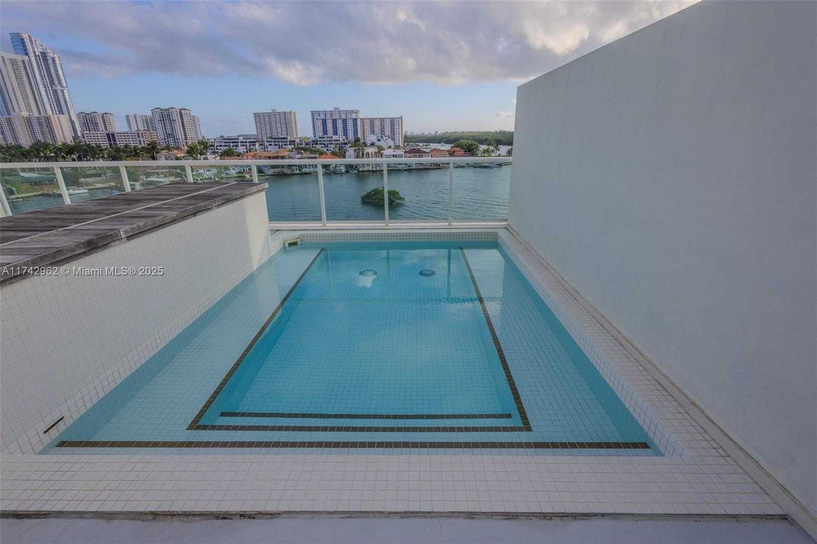 Small Image of 400 SUNNY ISLES BLVD #602, Sunny Isles Beach Number 25
