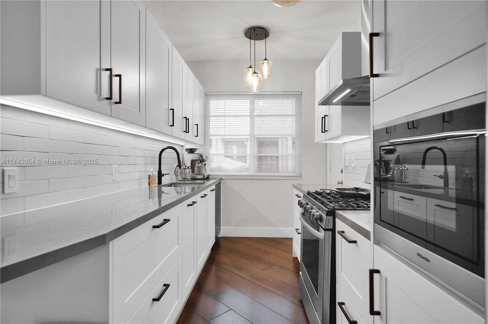 Small Image of 349 MERIDIAN AVE #B107, Miami Beach Number 10