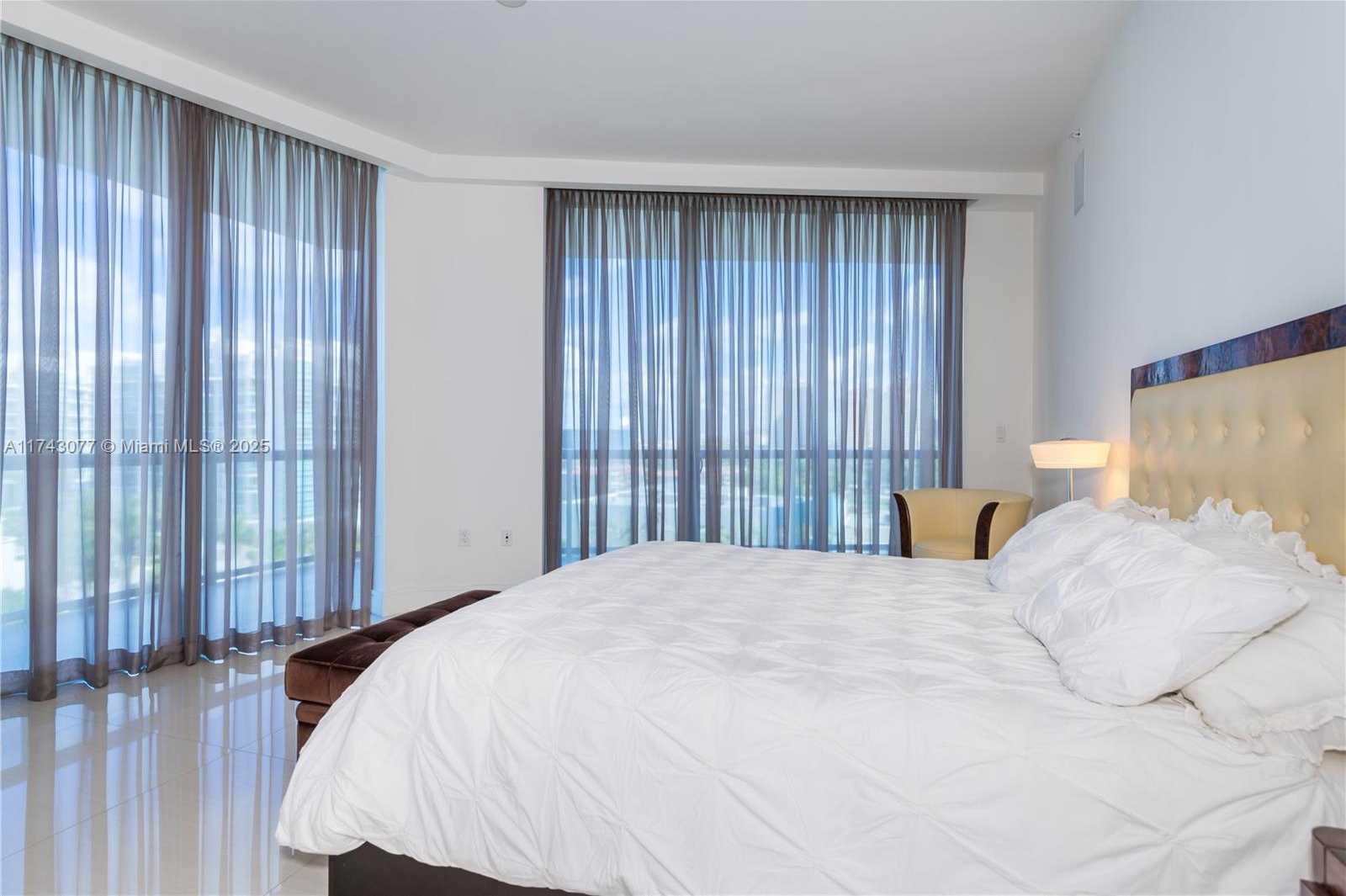 Small Image of 3250 NORTH EAST 188TH ST #601, Aventura Number 2