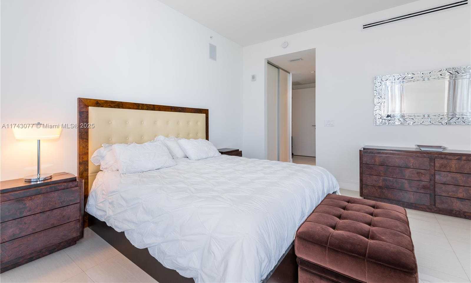 Small Image of 3250 NORTH EAST 188TH ST #601, Aventura Number 3