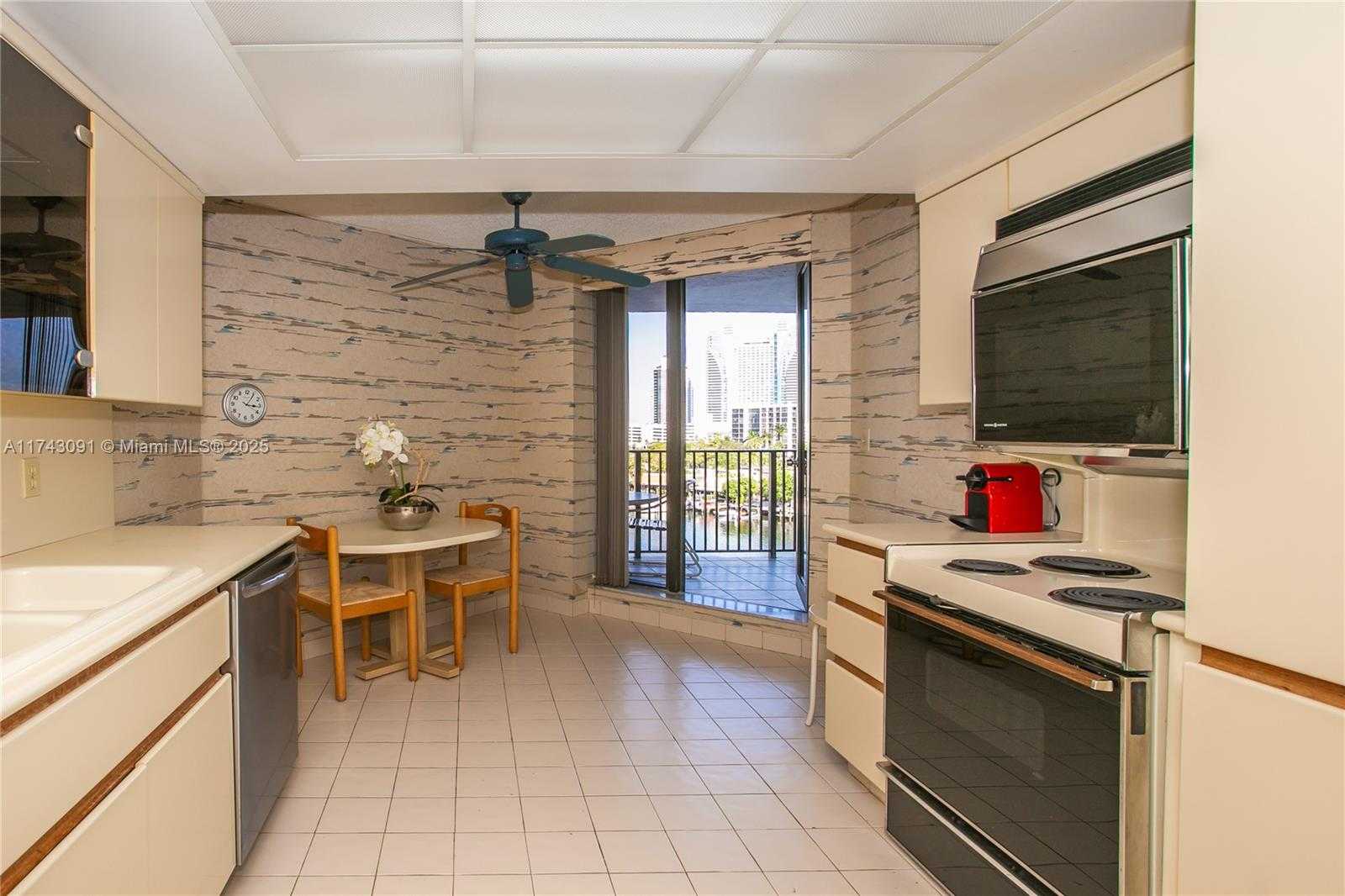 Small Image of 300 THREE ISLANDS BLVD #406, Hallandale Beach Number 2