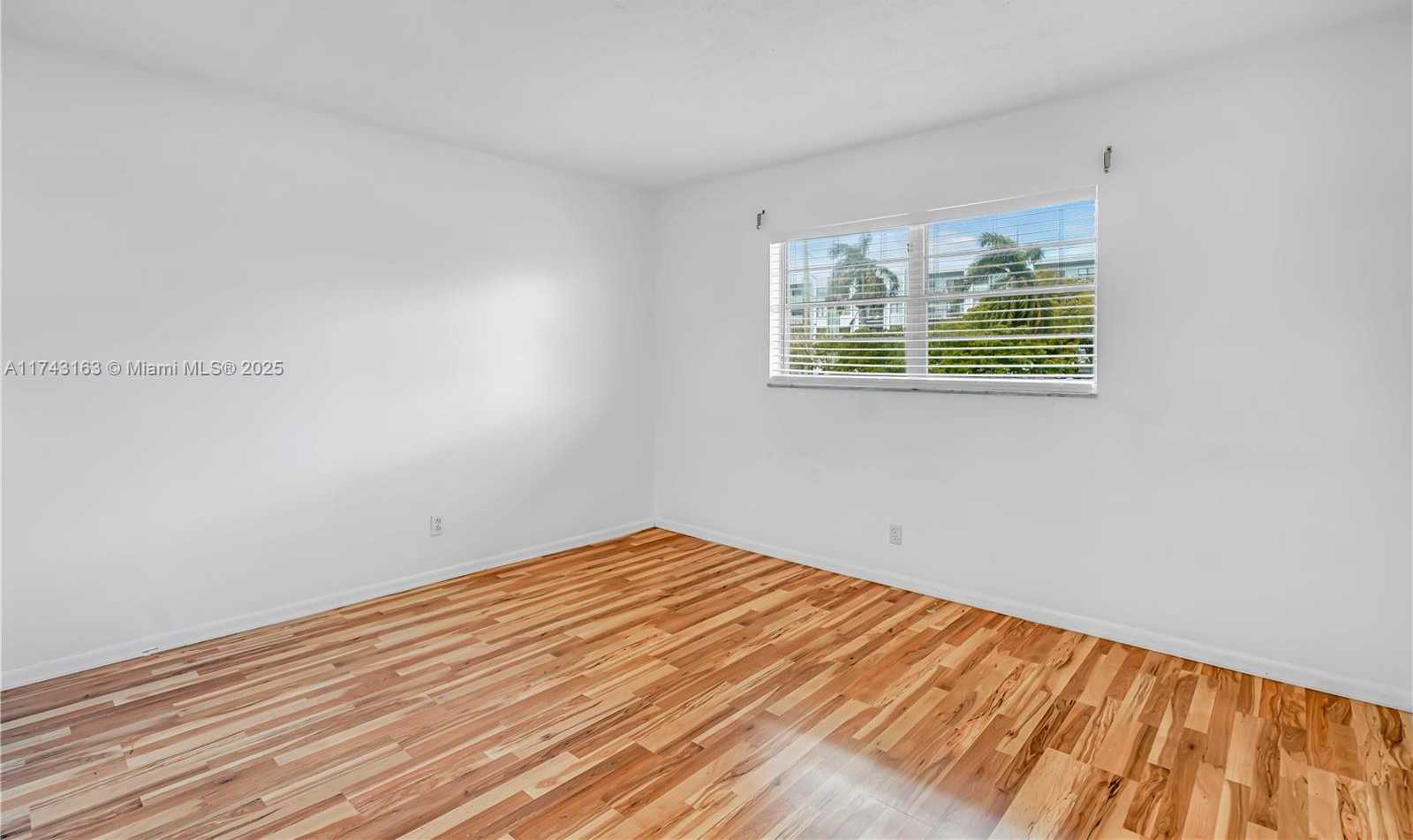 Small Image of 619 NORTH EAST 14TH AVE #202, Hallandale Beach Number 12