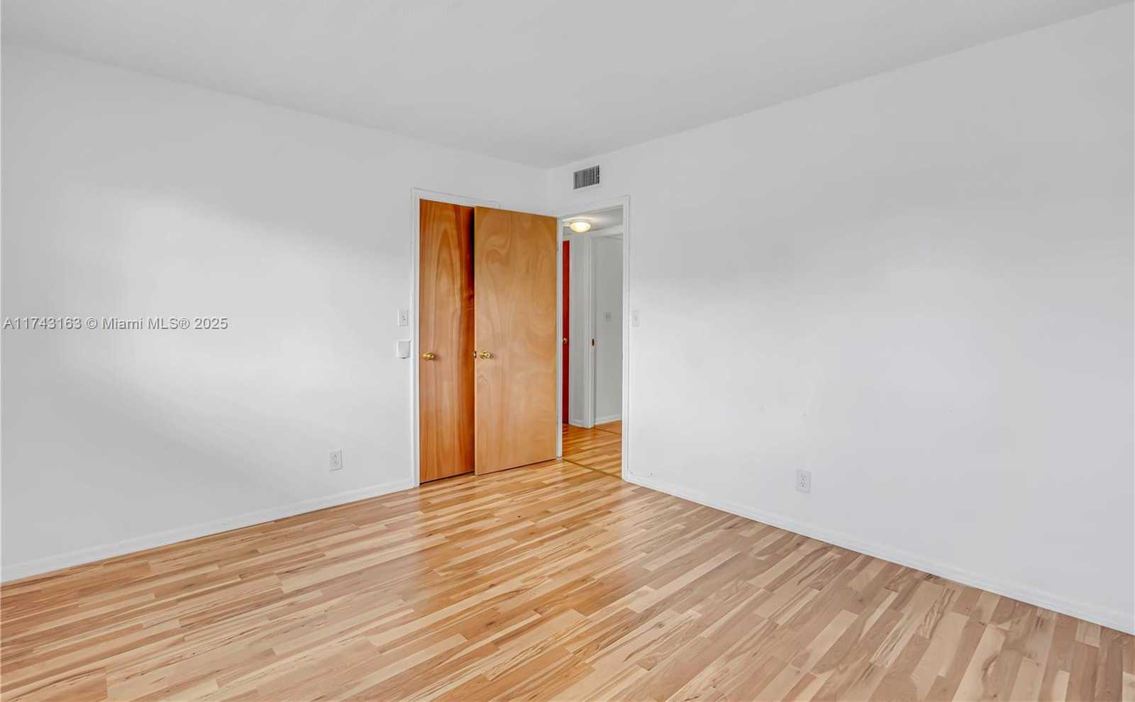 Small Image of 619 NORTH EAST 14TH AVE #202, Hallandale Beach Number 13