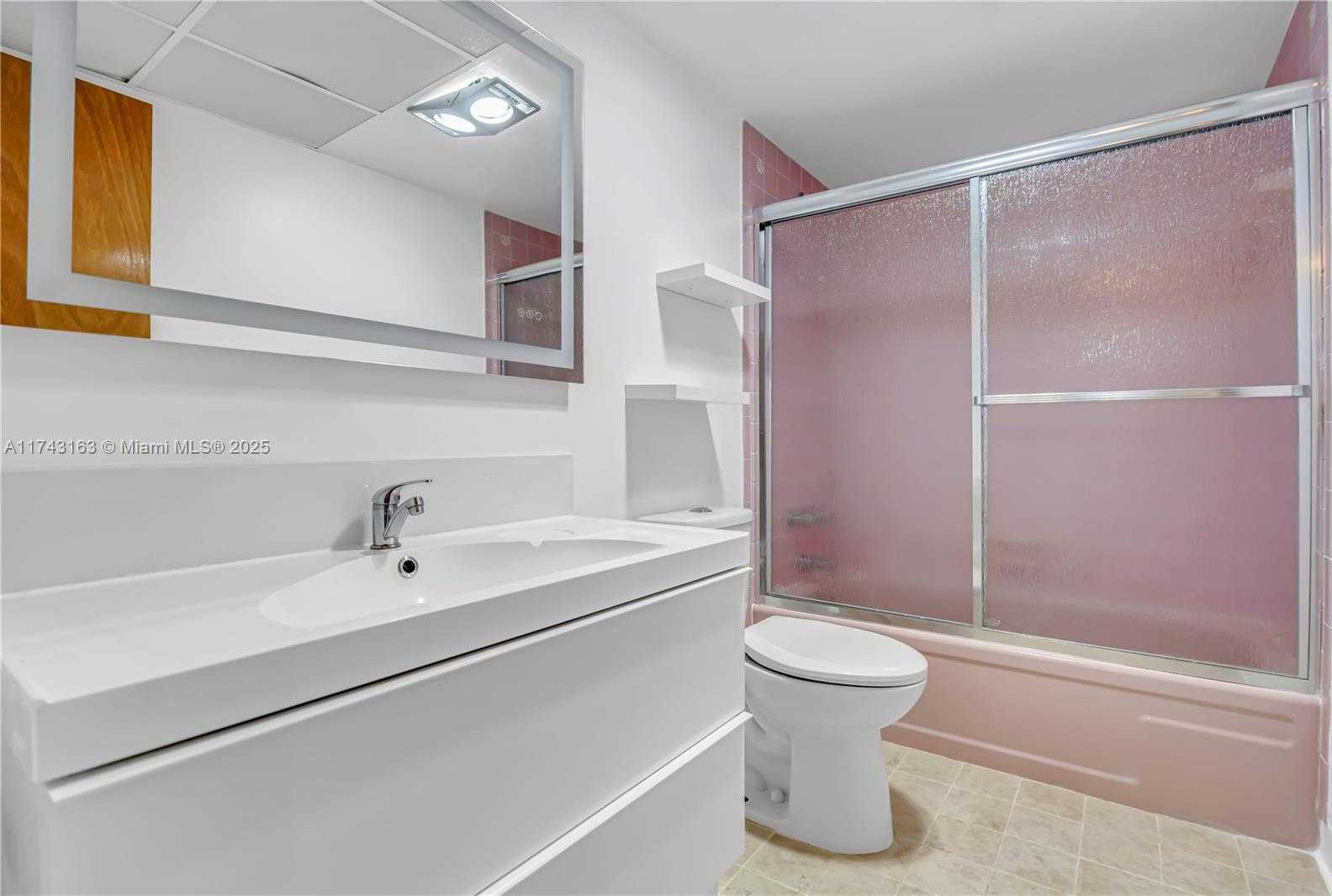 Small Image of 619 NORTH EAST 14TH AVE #202, Hallandale Beach Number 17